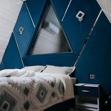 A-frame Marva